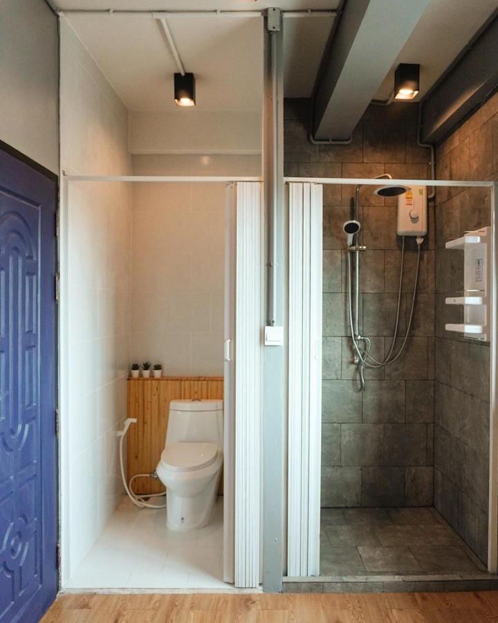 Poonpun Poshtel Hostel Чантабури Екстериор снимка