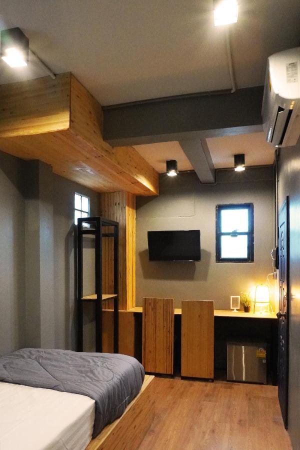 Poonpun Poshtel Hostel Чантабури Екстериор снимка