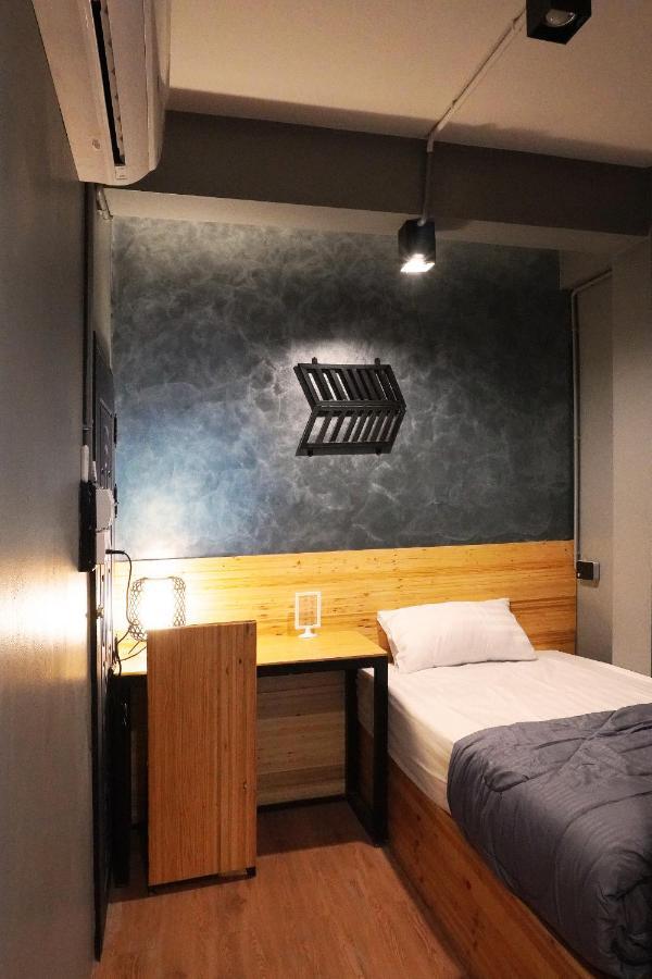 Poonpun Poshtel Hostel Чантабури Екстериор снимка