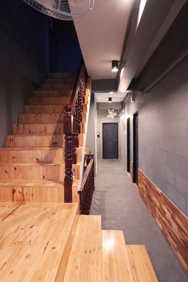Poonpun Poshtel Hostel Чантабури Екстериор снимка